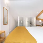 Charming Campo De Ourique Duplex Lisboa